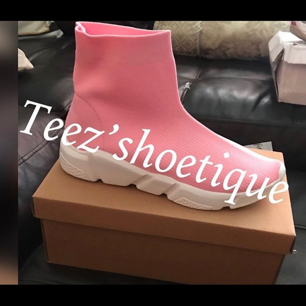 Sock sneakers